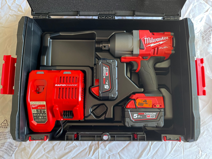 Kit Avvitatore ad impulsi a batteria M18 + 2 batterie ricaricabili M18 + Caricabatterie M12/M18 cod M18 ONEFHIWF34 Milwaukee